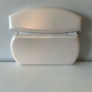Waterproof Neck Rest for Bathtub!